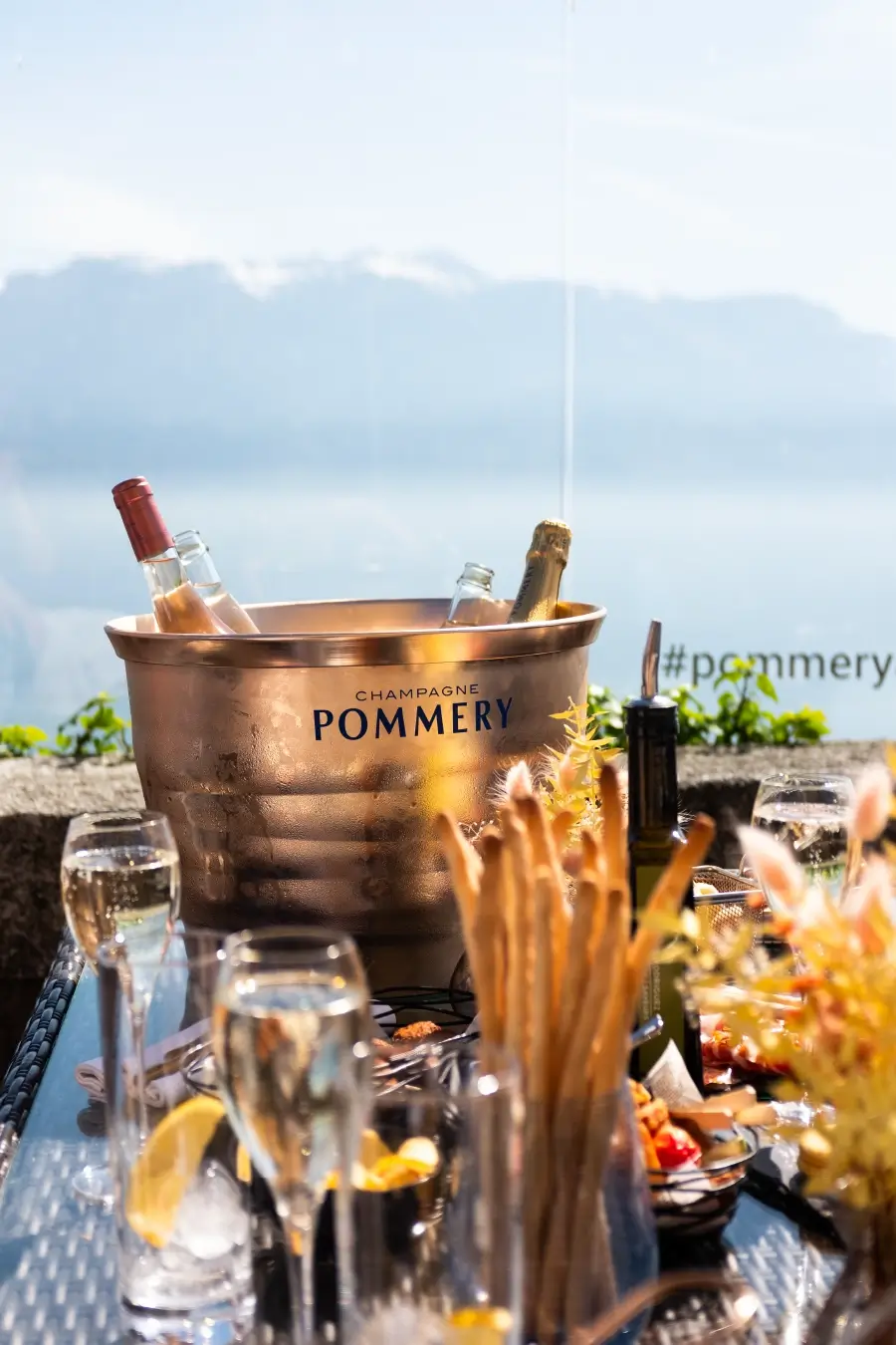 Pommery VIP Table